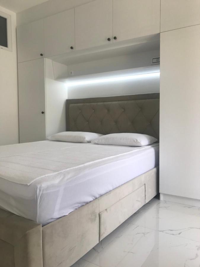 Adriatisk apartman Bečići Exteriör bild