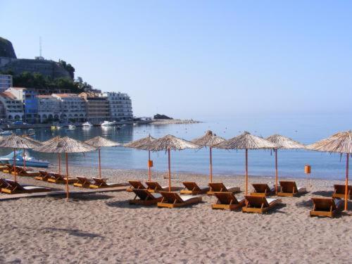 Adriatisk apartman Bečići Exteriör bild